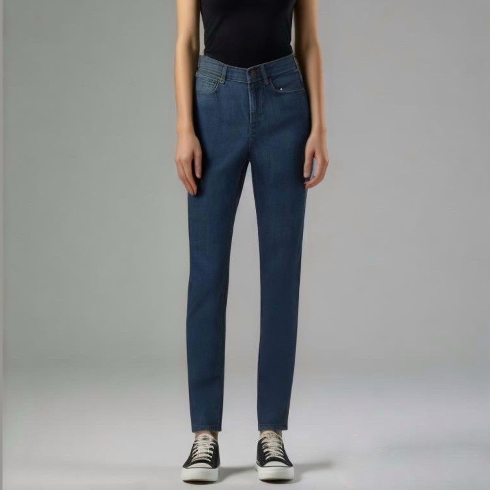 [NWT] APC Jean Standard Blue Clair Slim Straight High Rise Denim Jeans - Sz 25